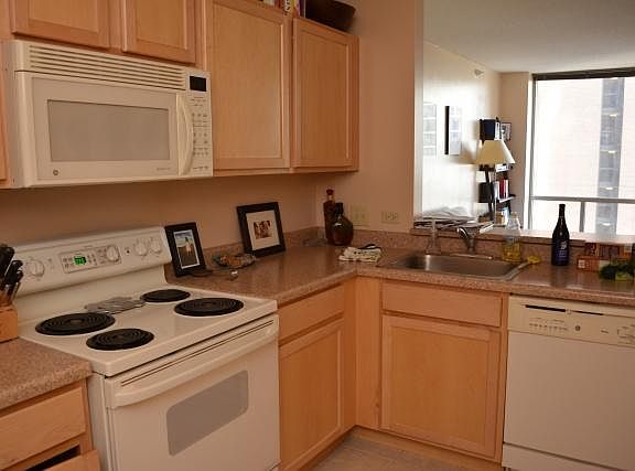 3rd image of 222 N Columbus Dr #1208E