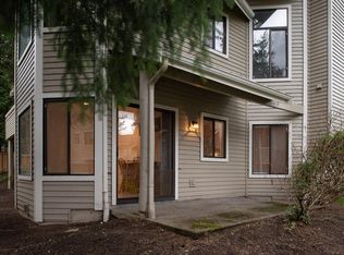 9009 Avondale Rd NE APT 133, Redmond, WA 98052