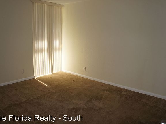 4th image of 2017 NW 46th Ave APT A509