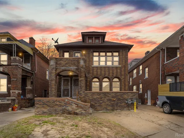3290 Tuxedo St, Detroit, MI 48206