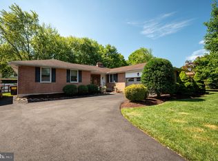 2614 Deepwood Dr, Wilmington, DE 19810