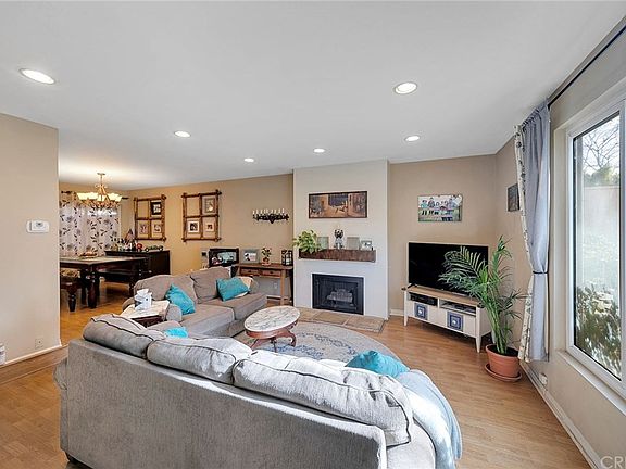 2nd image of 5662 Etiwanda Ave Unit 9