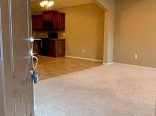 3206 SW Stoneway Ave #1, Bentonville, AR 72712