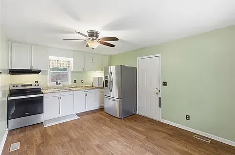 700 Woodmont Cir — Photo 7