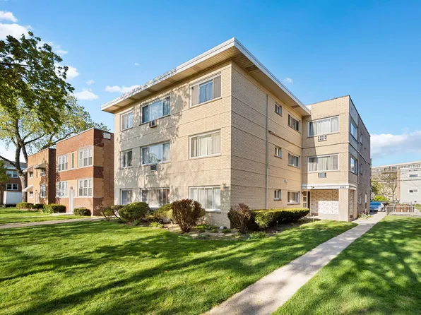 8845 Lamon Ave APT 3W, Skokie, IL 60077