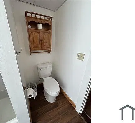 24 Pearl St — Photo 3