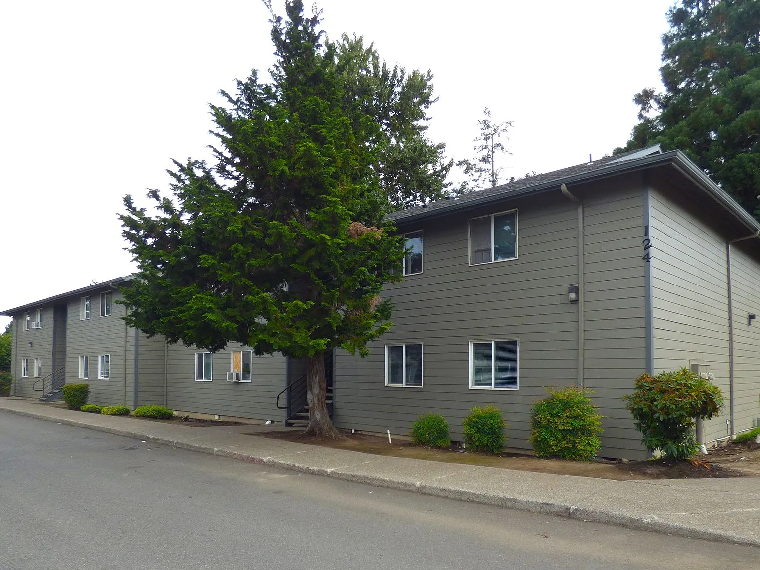 3 bedroom 2 bath! East Lancaster — Photo 4