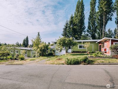 9202 3rd Avenue NW, Seattle, WA, 98117