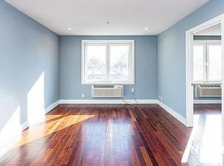 42 McKinley St #3, Maynard, MA 01754