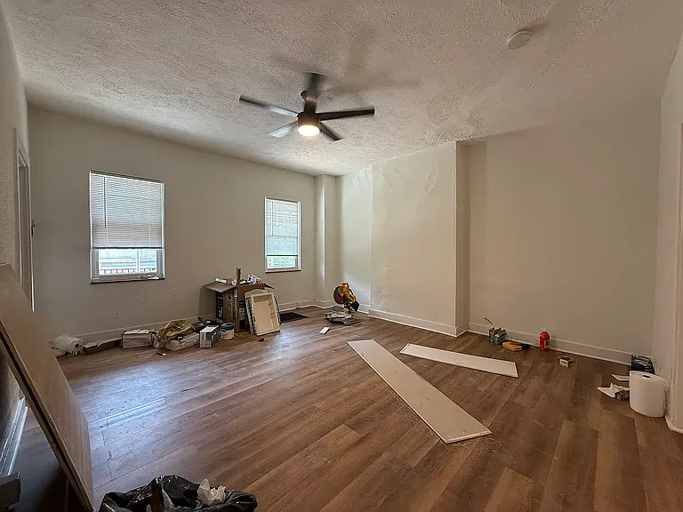 1817 Jancey St — Photo 24