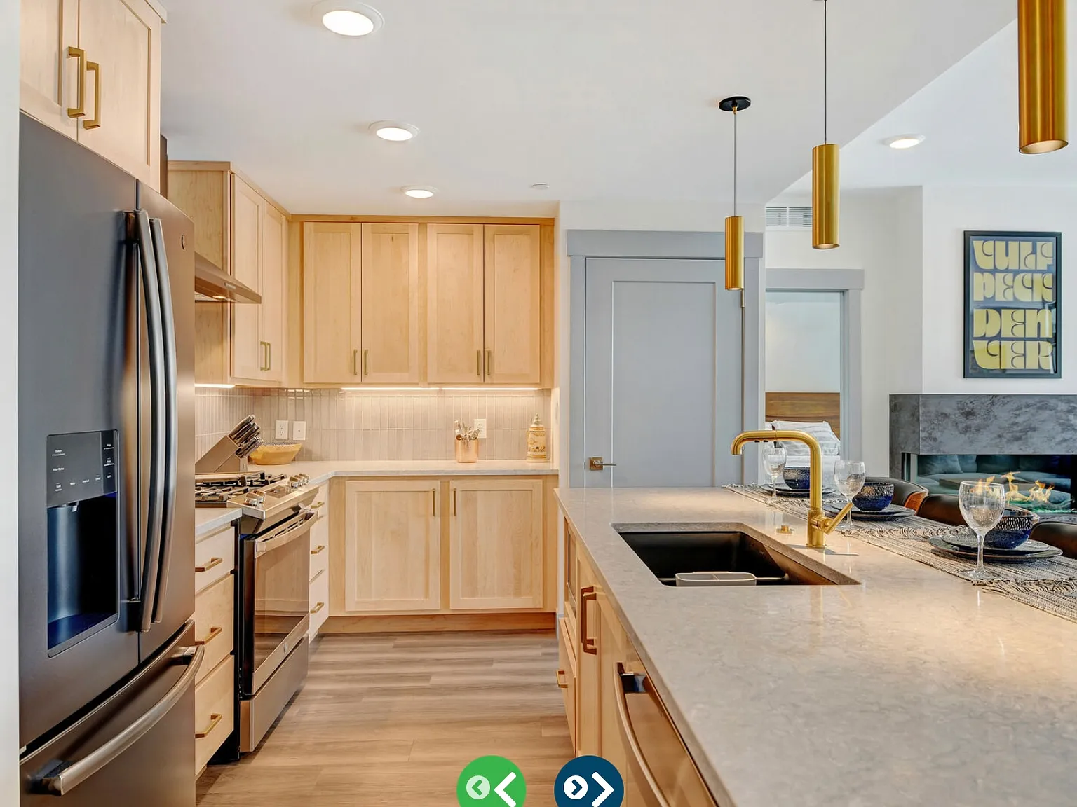 2 bed, 1104 sqft, $4,500 — Photo 4