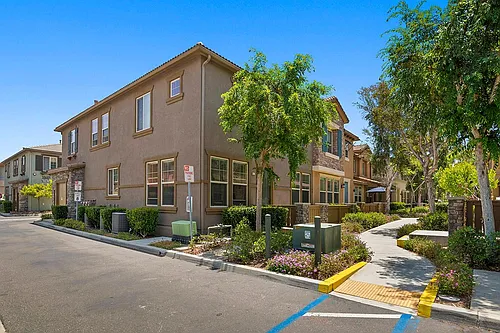 10667 Golden Willow Trl #150 Photo 1 10667 Golden Willow Trl #150 Photo 1