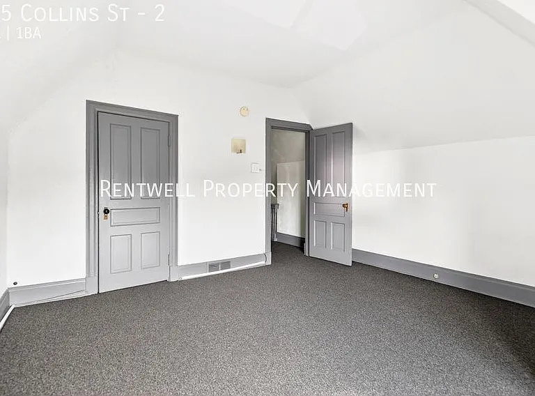 845 Collins St #2 — Photo 10