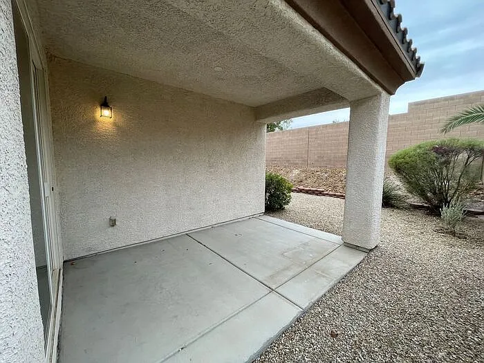 2928 Pitgaveny Ave — Photo 9