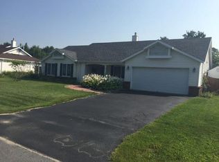 10 Patriot Dr, Plattsburgh, NY 12901