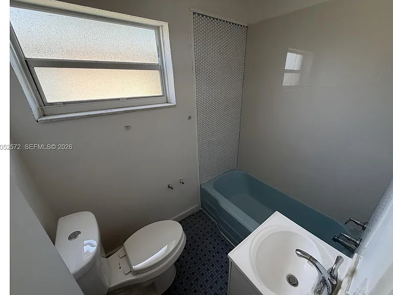 2534 NW 80th St #2534 — Photo 9