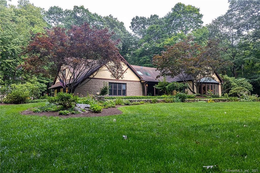 296 Munger Ln, Bethlehem, CT 06751 Zillow