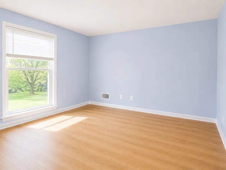 4005 Ashridge Dr — Photo 8