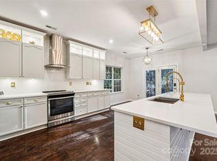 8418 Bampton Dr, Concord, NC 28027