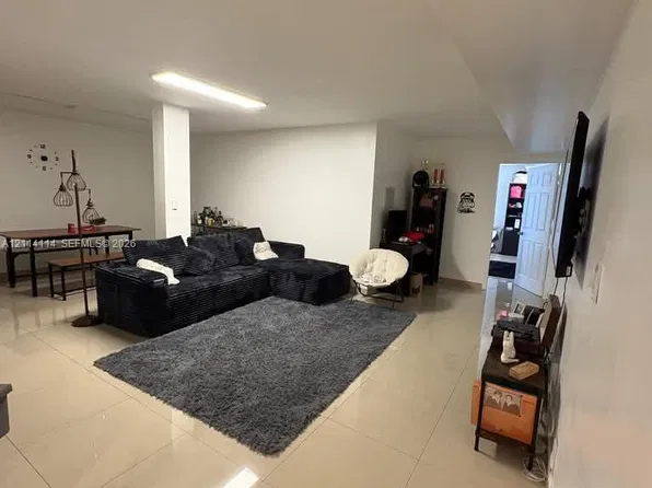 6990 NW 186th St APT 4-105, Hialeah, FL 33015