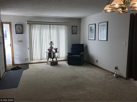 4th image of 209 11th Avenue Ct NE