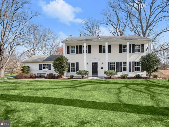 12501 Knightsbridge Ct, Rockville, MD 20850