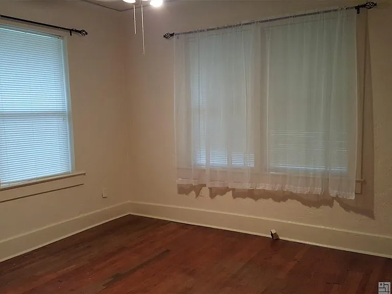 2148 Stanford Ave — Photo 7