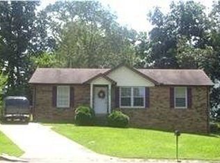 331 Southern Dr, Clarksville, TN 37042