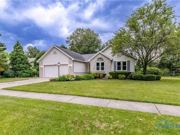 962 Kinder Rd, Toledo, OH 43615