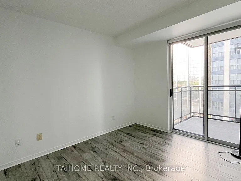 28 Hollywood Ave #809 — Photo 20