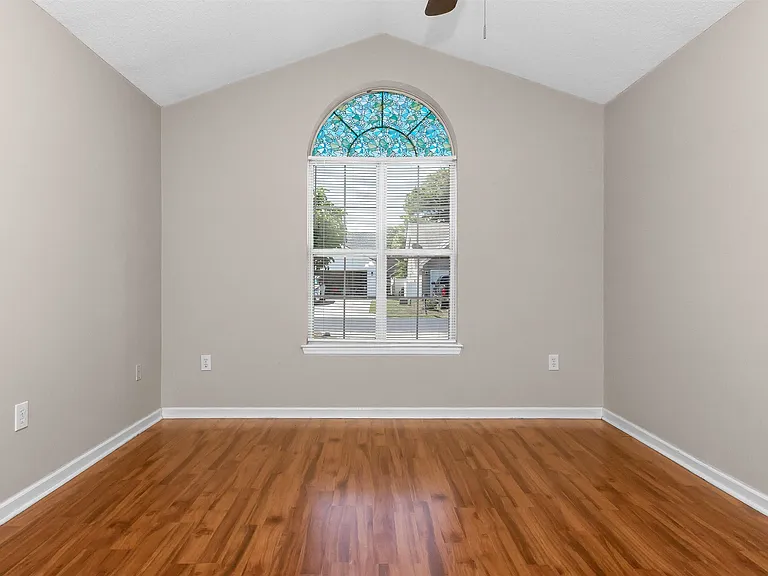112 Dusty Trail Ln — Photo 18