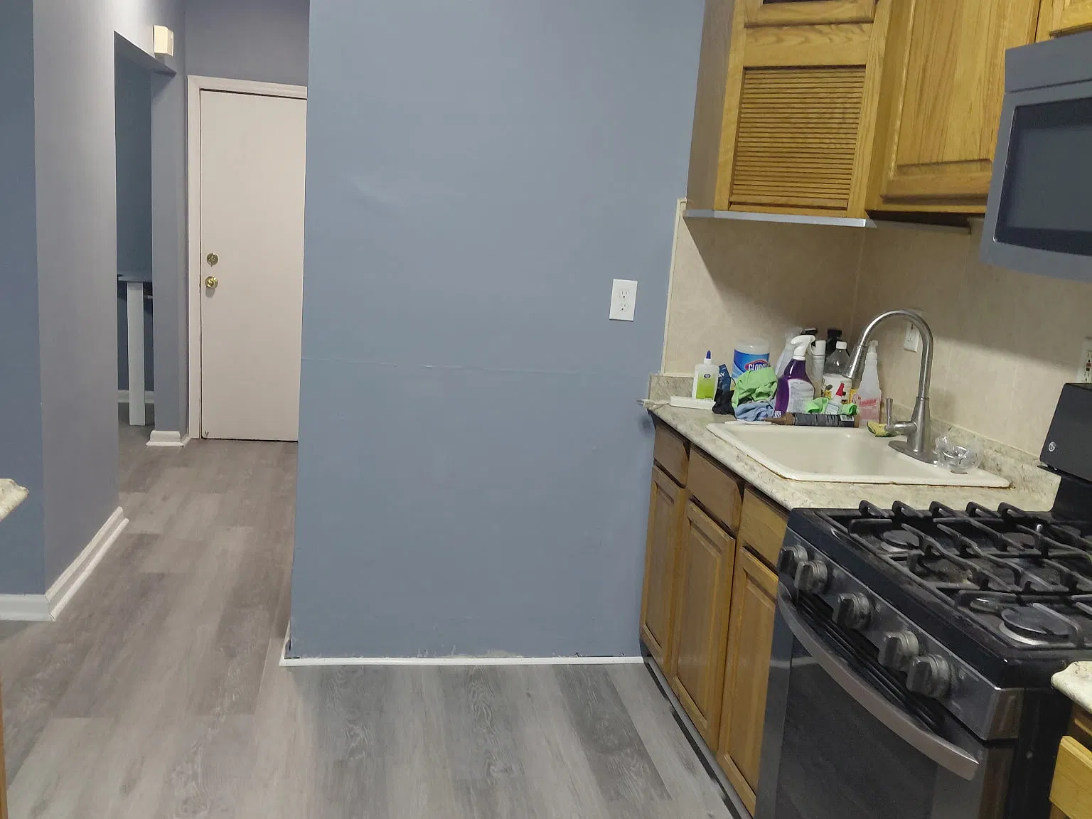 2 bed, $1,900 — Photo 1