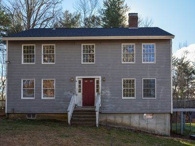 611 Gilbertville Rd, New Braintree, MA, 01531