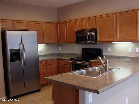 4th image of 13309 S 176th Dr