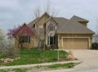 1512 Stonegate Ter, Raymore, MO 64083