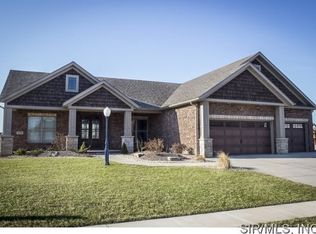 7008 Alston Ct, Edwardsville, IL 62025