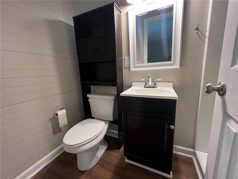 48 Quarry St — Photo 8