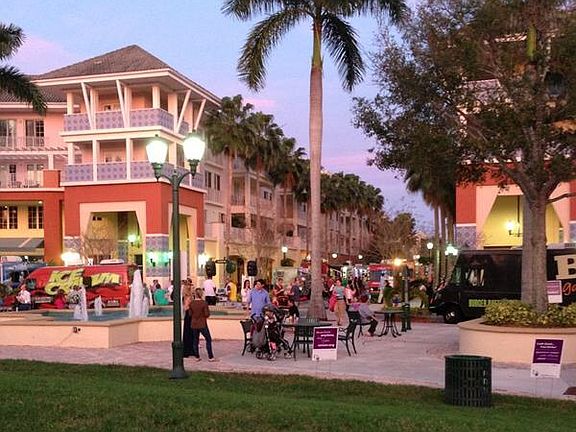 Town Center Condo - 3rd flop