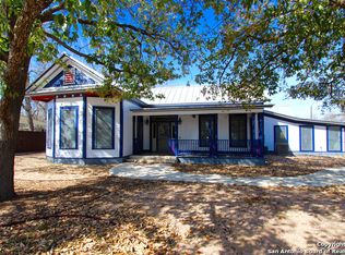 309 Seguin Rd, La Vernia, TX 78121