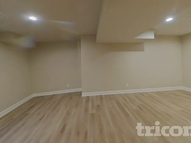 686 Ranchhand Dr — Photo 16