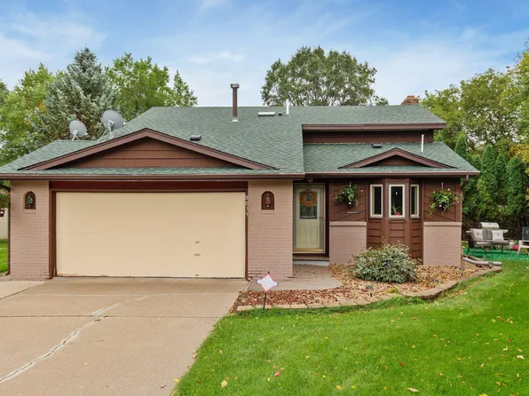8035 Dupont Ct N, Brooklyn Park, MN 55444