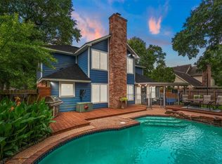 11918 Stillwater Dr, Houston, TX 77070