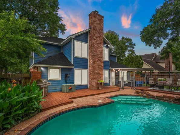 11918 Stillwater Dr, Houston, TX 77070
