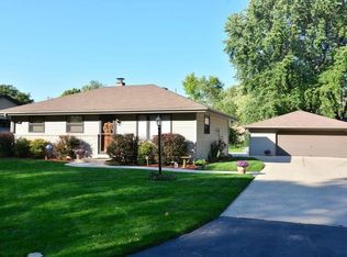 7778 N Fairway Pl, Milwaukee, WI 53223
