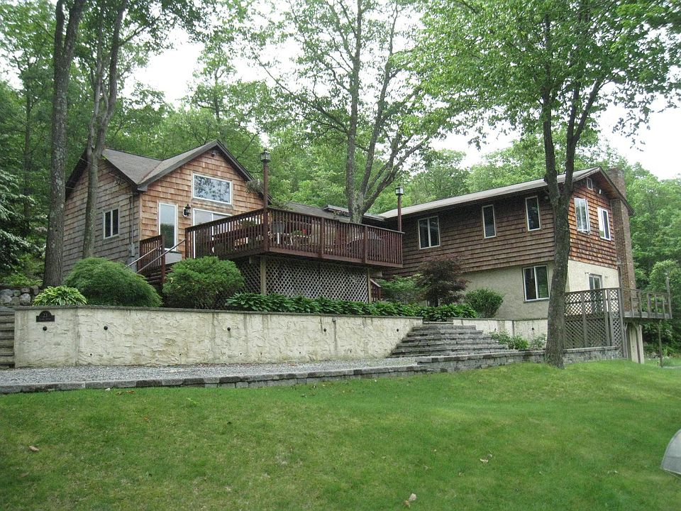 1st image of 23 Louise Ave