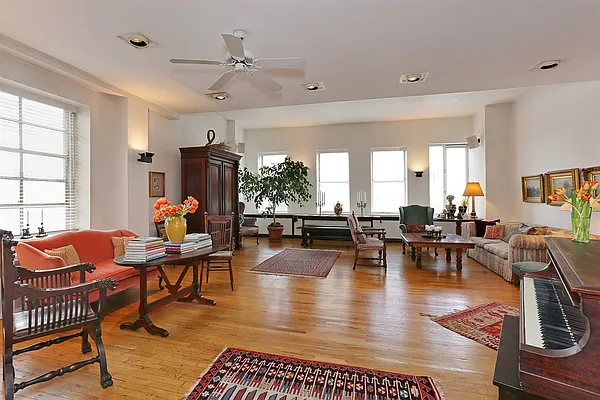 Sold by Corcoran | media 14