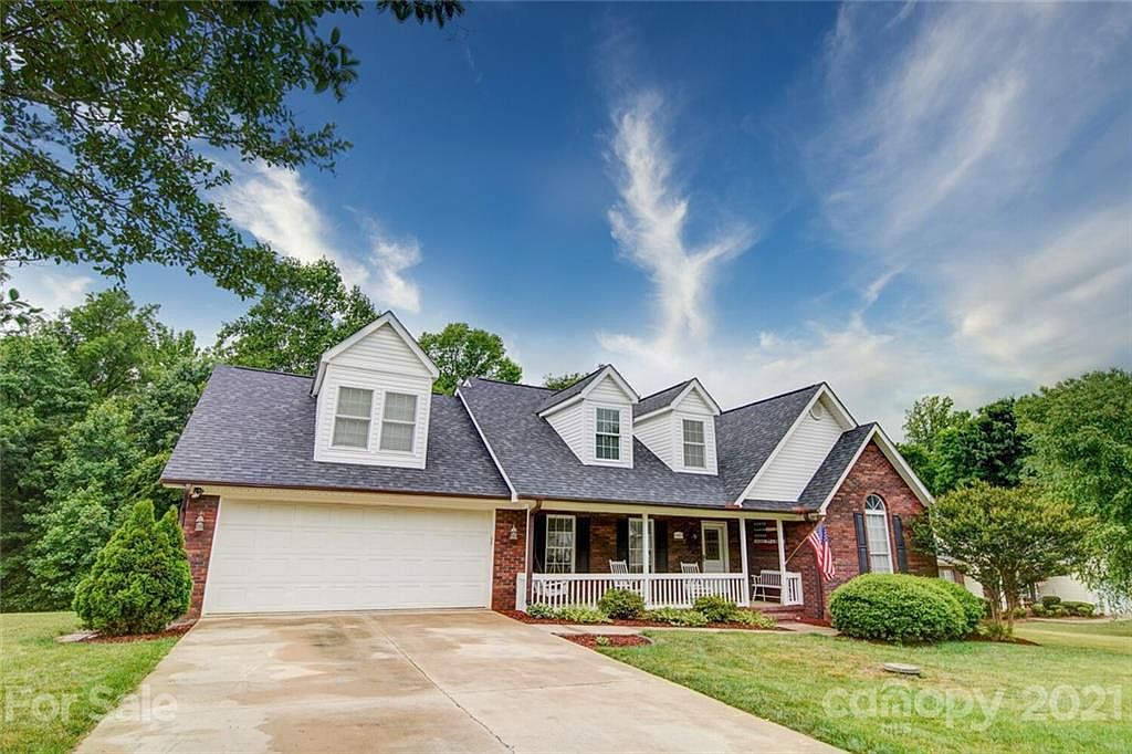 6310 Whitefield Ct Harrisburg Nc 28075 Mls 3746164 Zillow