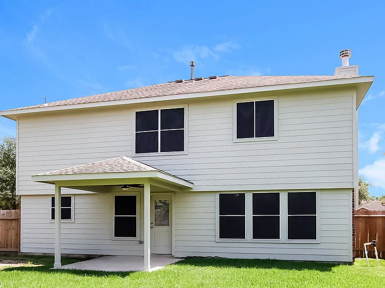 14635 Lothbury Dr — Photo 17