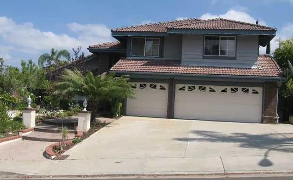 2043 Pierce Ct