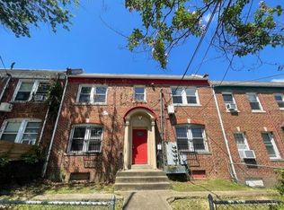 1613 18th St NW #4, Washington, DC 20009